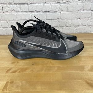 NEW Nike Zoom Gravity Running Shoe